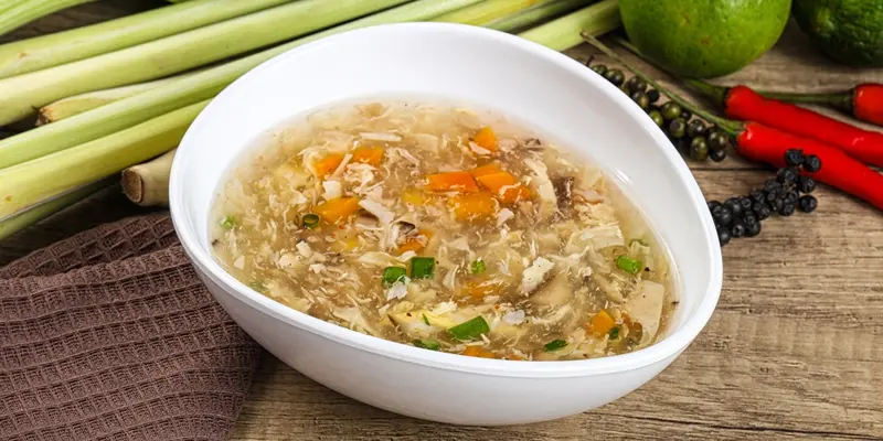 Ung thư lưỡi nên ăn gì? Súp và cháo có độ mềm, dễ nuốt là lựa chọn tốt nhất