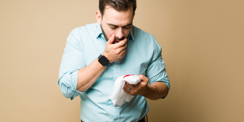 Ho ra máu là biểu hiệu ở bệnh lý đang ở mức độ nghiêm trọng