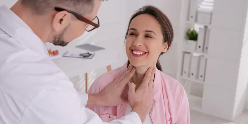 Ung thư tuyến giáp có chữa được không