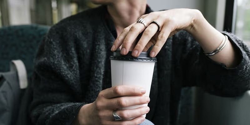 Ung thư vú có uống được cà phê không?