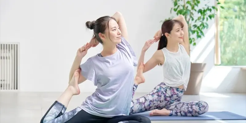 Những bài tập thể dục phù hợp ngừa tình trạng cứng khớp ở cánh tay và vai.