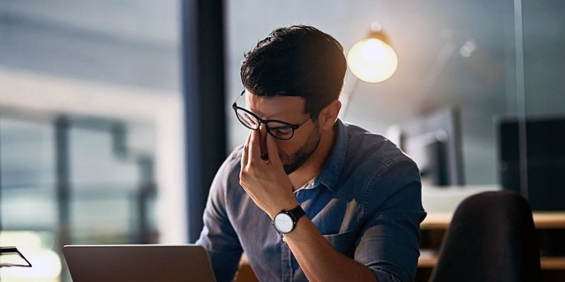 Dấu hiệu nhận biết ung thư mắt ở người lớn