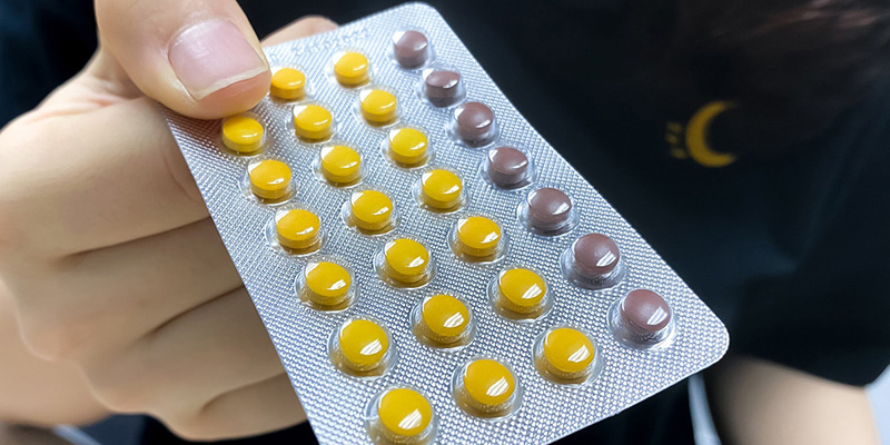 Việc sử dụng thuốc tránh thai thường xuyên cũng là một trong các yếu tố nguy cơ của ung thử cổ tử cung