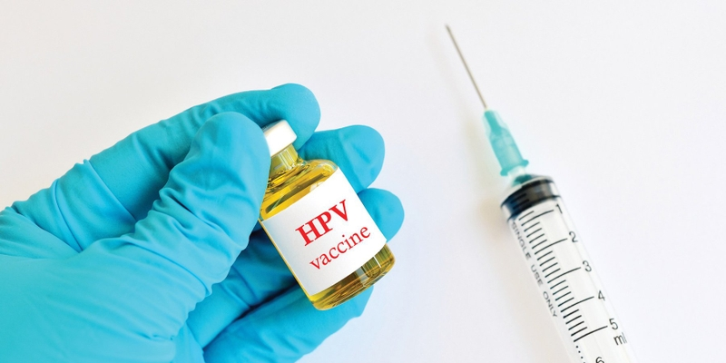 Ung thư cổ tử cung là bệnh lý có thể dự phòng bằng vắc xin HPV