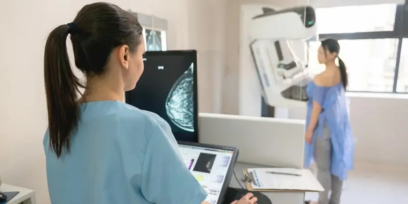 Tầm soát ung thư vú giúp ngăn ngừa và điều trị bệnh hiệu quả