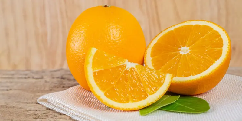 Cam là giải đáp cho câu hỏi ung thư não nên ăn hoa quả gì