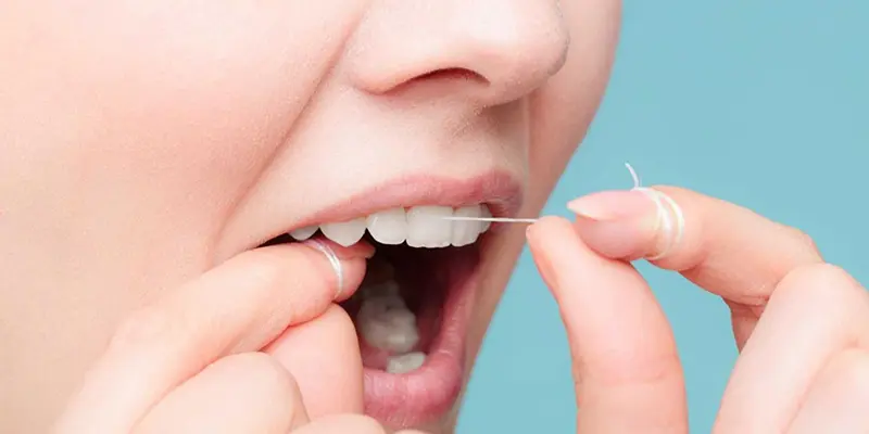 Vệ sinh răng miệng hằng ngày là chăm sóc người bệnh ung thư lưỡi giai đoạn cuối