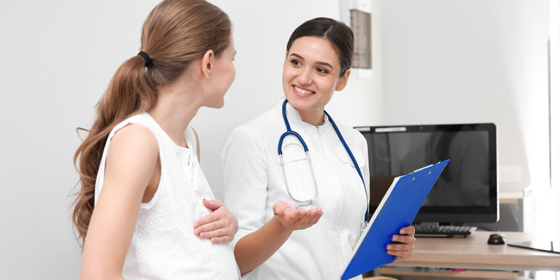 Siêu âm vú là xét nghiệm dễ thực hiện nên thường được dùng để chẩn đoán ung thư vú khi mang thai đầu tiên