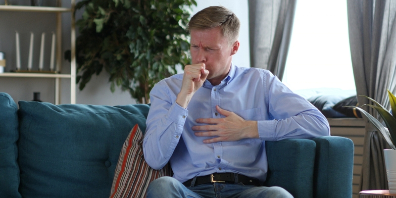 Ho là triệu chứng điển hình nhất của u phổi ác tính