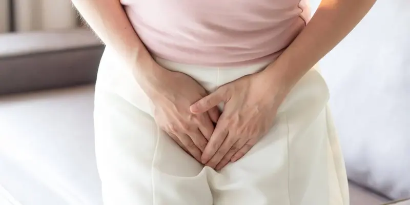 Chảy máu âm đạo bất thường là triệu chứng gợi ý bệnh lý âm đạo