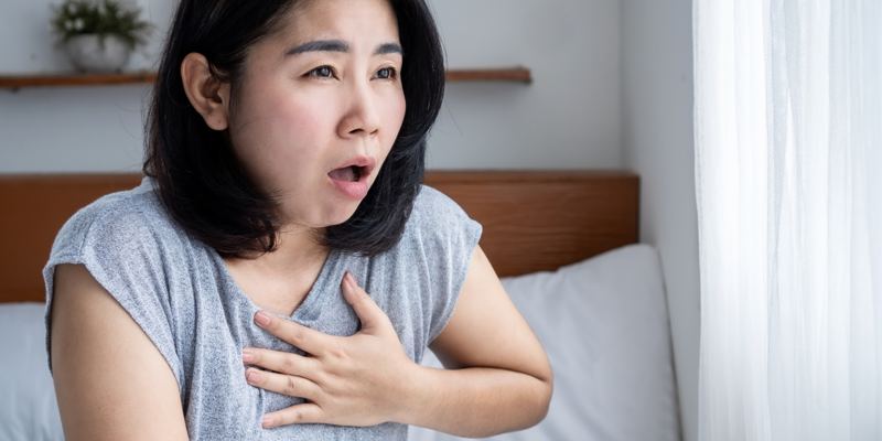 Khó thở là triệu chứng thường gặp nhất khi bị xẹp phổi
