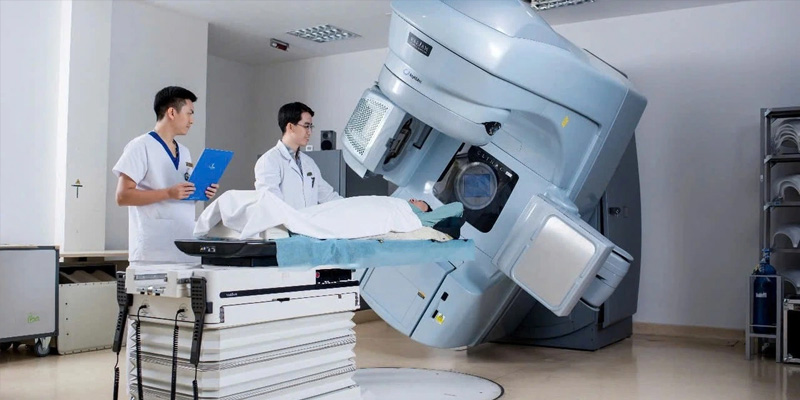 Điều trị ung thư phổi giai đoạn muộn bằng cách hóa trị