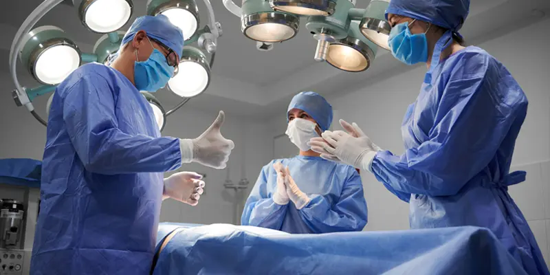 Phẫu thuật là phương pháp điều trị ung thư vú hiệu quả ở giai đoạn 0,I,II,III