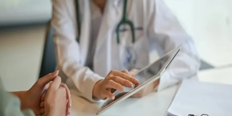 Người có nguy cơ cao nên thực hiện xét nghiệm ung thư tuyến giáp