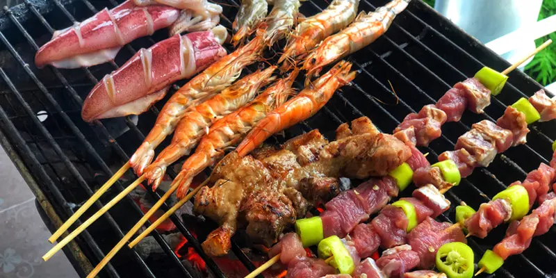 Dùng đồ nướng thường xuyên là nguyên nhân gây ra ung thư vòm họng