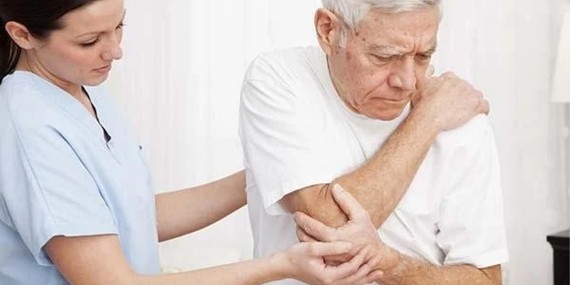 Các triệu chứng suy nhược cơ thể cần được bác sĩ chuyên khoa kiểm tra sớm