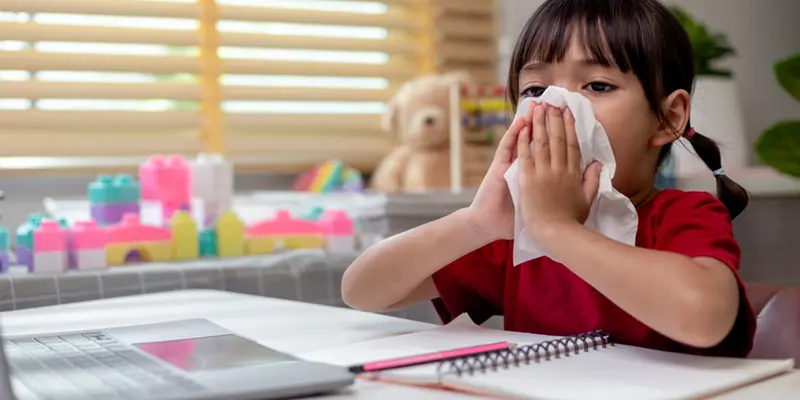 Nghẹt mũi là dấu hiệu ung thư vòm họng ở trẻ em cha mẹ không nên bỏ qua