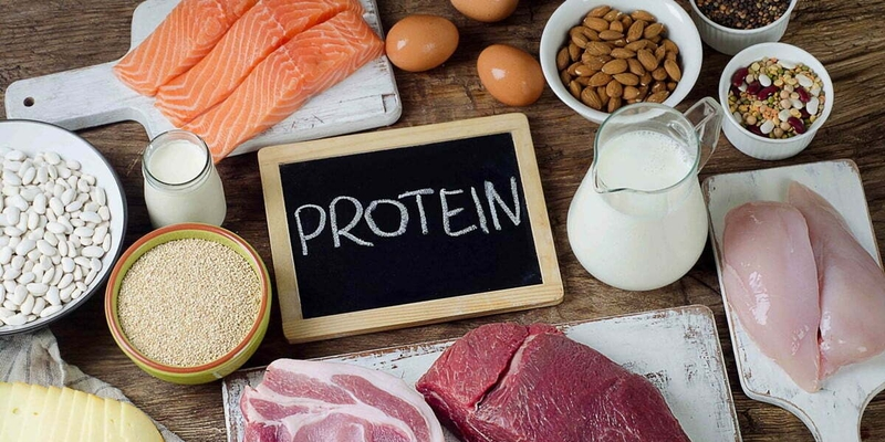 Trước khi điều trị ung thư xương, bạn nên bổ sung thực phẩm giàu protein