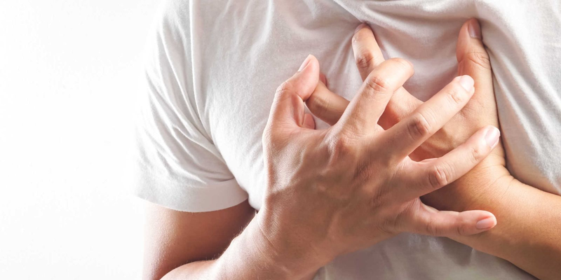 Tràn dịch màng phổi là tình trạng rò dịch giữa khoang màng phổi