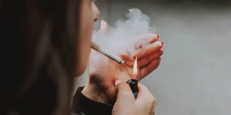 Người hút thuốc lá có nguy cơ cao bị ung thư mũi