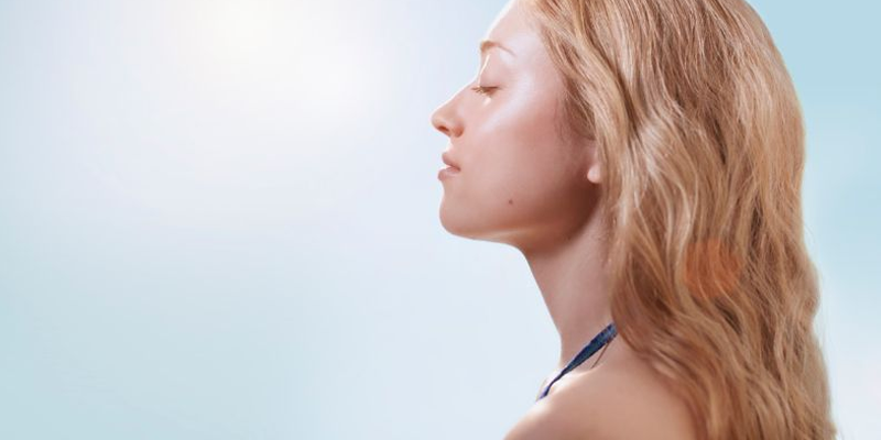 Tiếp xúc trực tiếp với ánh nắng mặt trời làm tăng nguy cơ ung thư da
