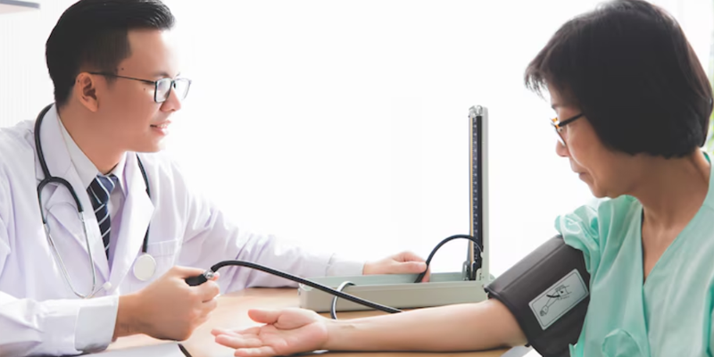 Khám sức khỏe định kỳ để phát hiện sớm bệnh ung thư thận