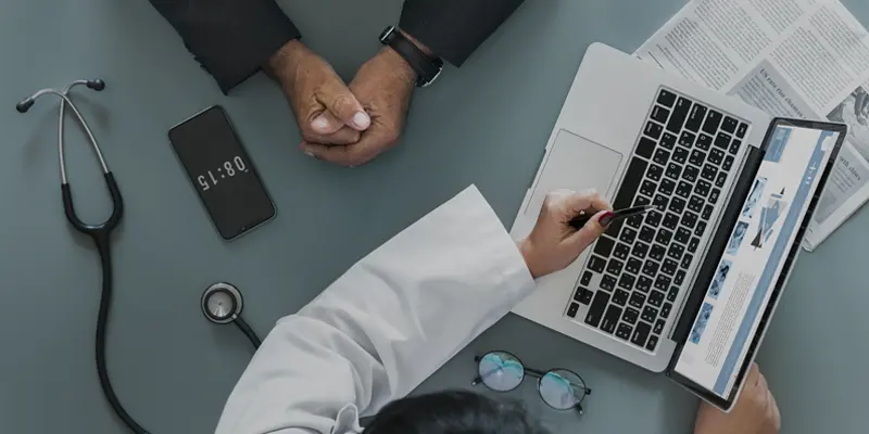 Chủ động tầm soát và thăm khám khi có dấu hiệu bất thường