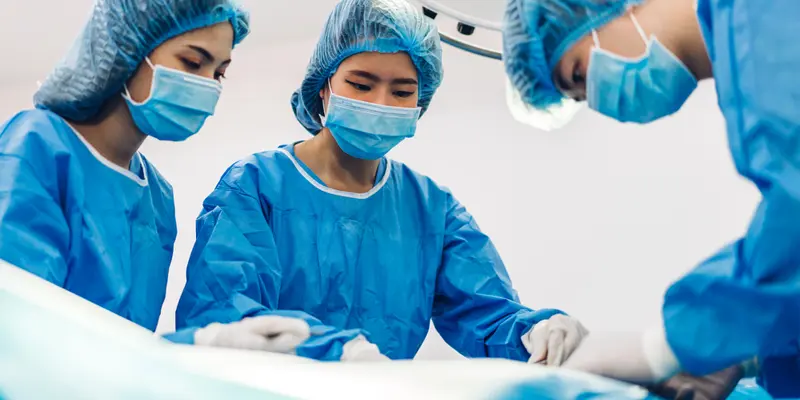 Phẩu thuật là phương pháp điều trị ung thư lưỡi giai đoạn 2