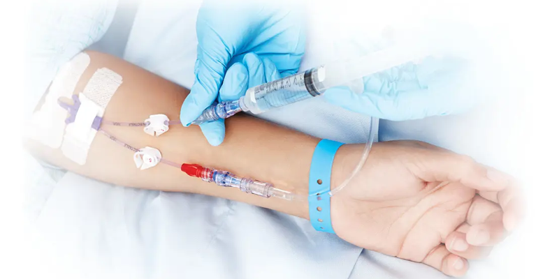 Hóa trị sau phẫu thuật để tiêu diệt tế bào ung thư còn sót lại, giảm nguy cơ tái phát