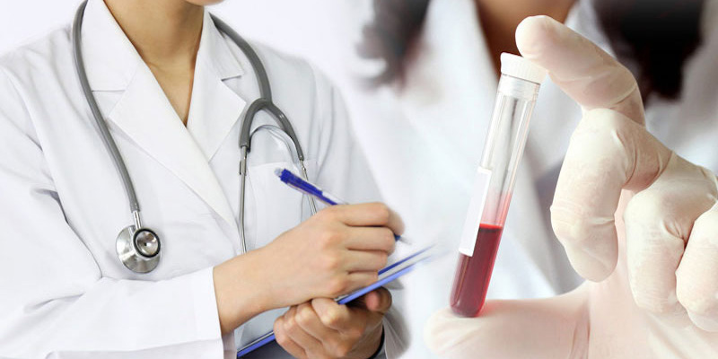 Thực hiện xét nghiệm máu là quy trình phẫu thuật ung thư não