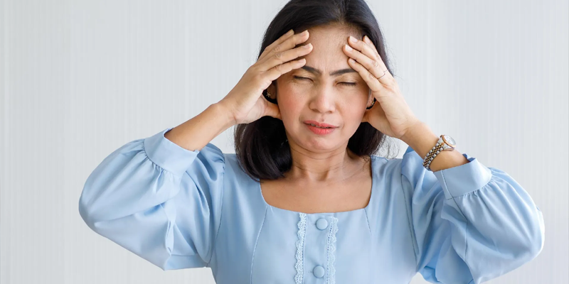 Ung thư giai đoạn 3 gây ra triệu chứng mệt mỏi ở bệnh nhân.