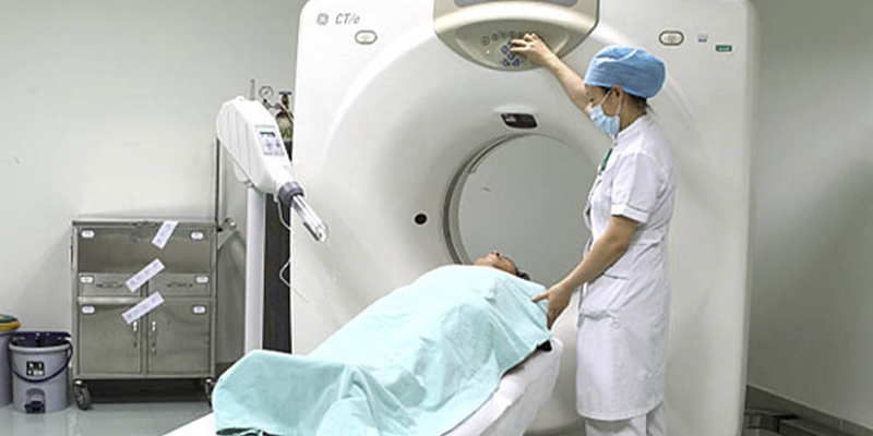 Minh hoạ về chụp PET/CT
