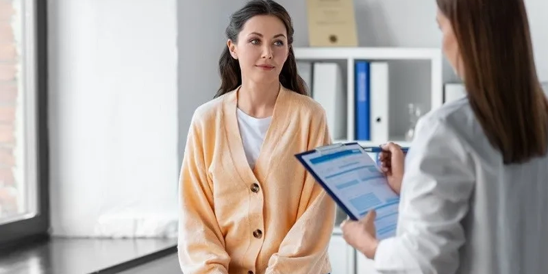 Điều trị ung thư cổ tử cung giai đoạn III cần kiên trì, phối hợp chặt chẽ giữa bác sĩ và bệnh nhân