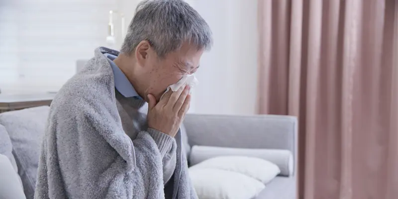 Ung thư vòm họng giai đoạn 3 thường khiến người bệnh mệt mỏi, sụt cân