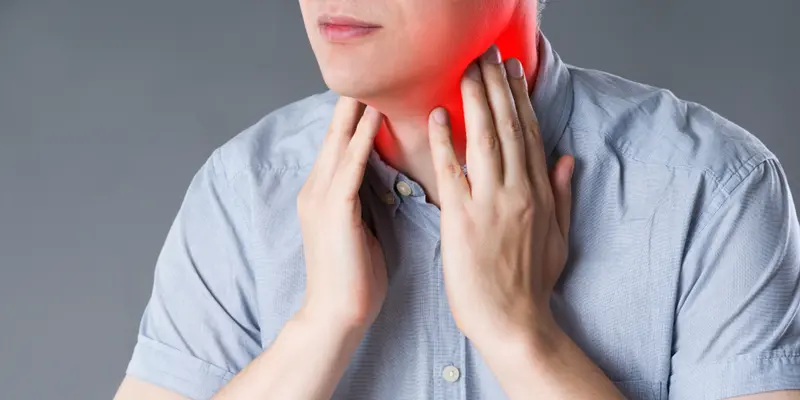 Ung thư vòm họng thường xuất hiện ở giai đoạn muộn