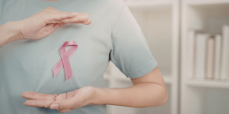 Ung thư vú do đột biến gen xảy ra khi các gen kiểm soát tăng trưởng và sửa chữa tế bào bị thay đổi bất thường