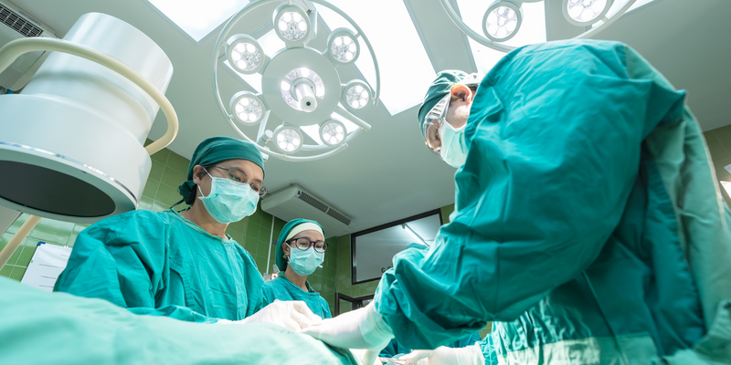 Tầm quan trọng của phẫu thuật trong điều trị ung thư di căn xương