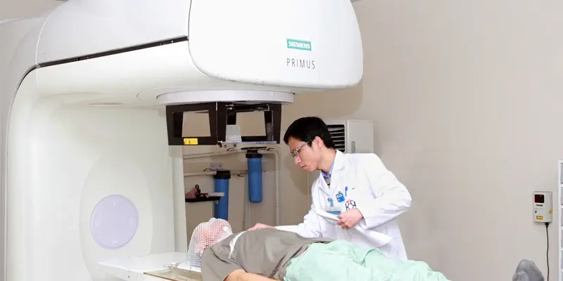 Xạ trị là phương pháp điều trị ung thư tủy sống