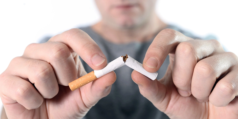Việc ngừng hút thuốc lá giúp giảm nguy cơ mắc bệnh và bảo vệ sức khỏe của phổi