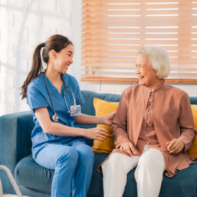 Hướng dẫn chăm sóc bệnh nhân ung thư tủy sống đúng cách