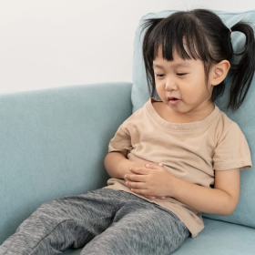 Nhận biết sớm dấu hiệu ung thư máu ở trẻ em cha mẹ cần lưu ý