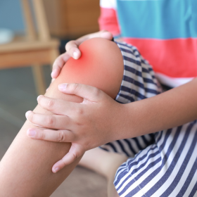 Dấu hiệu ung thư xương ở trẻ em cha mẹ tuyệt đối không nên bỏ qua