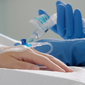 Hoá trị ung thư não: Tác dụng, tác dụng phụ và hiệu quả