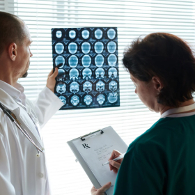 Tầm soát ung thư phổi: Đối tượng, chi phí và các lưu ý quan trọng