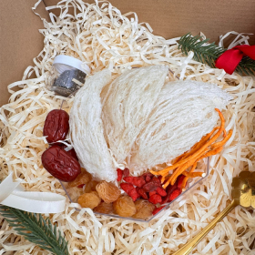 Ung thư phổi ăn yến được không? Lưu ý và cách sử dụng hợp lý