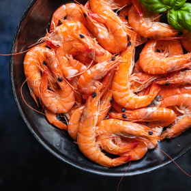 Ung thư phổi có ăn được tôm không ? Ăn sao cho đúng