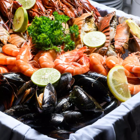 Ung thư tuyến giáp nên ăn gì? Gợi ý thực đơn hỗ trợ điều trị hiệu quả