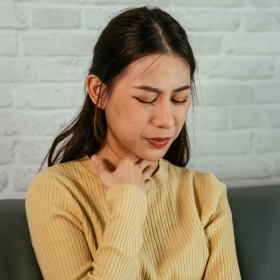 Ung thư vòm họng thường gặp ở độ tuổi nào? Nhiều người phát hiện quá muộn